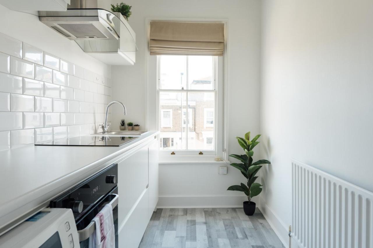 Stunning & Stylish 2 Bed Flat In West London Apartment Bagian luar foto